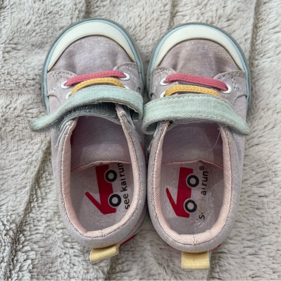 See Kai Run Kristin Sneaker - Picture 4 of 9